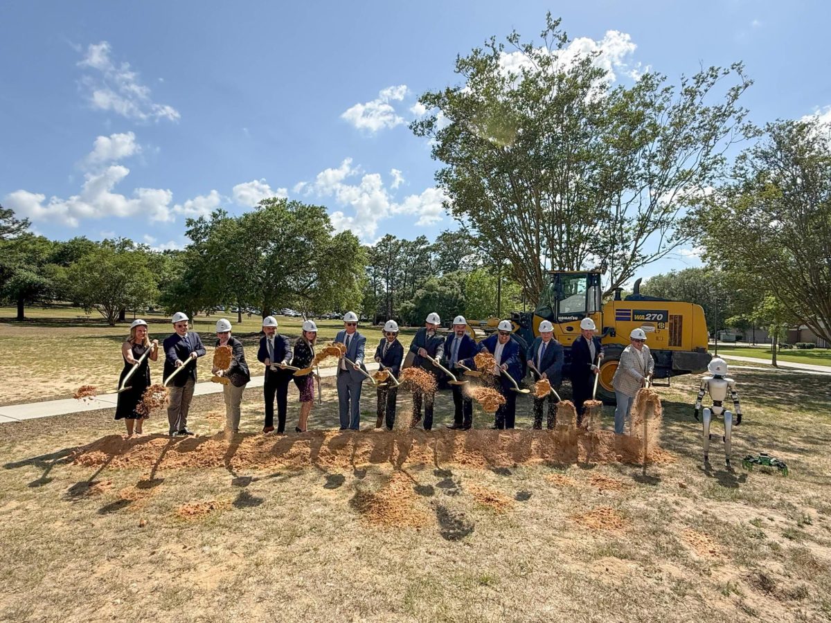 UWF officials break ground on The Synapse, a new advanced intelligence, cybersecurity and engineering research building